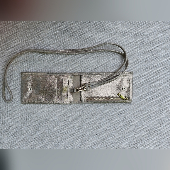 Real Leather Throughout Metallic Simple Crossbody for cards and essentials. - Picture 7 of 10